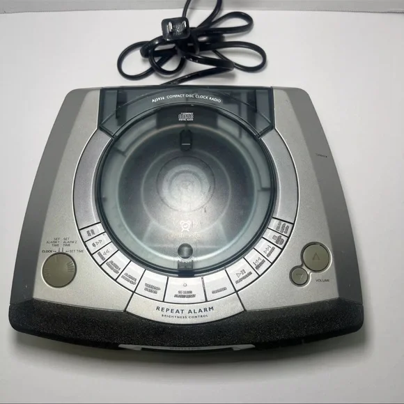 Philips Magnavox AJ3935 Compact Disc Alarm Clock Radio Gentle Wake Alarm Tested